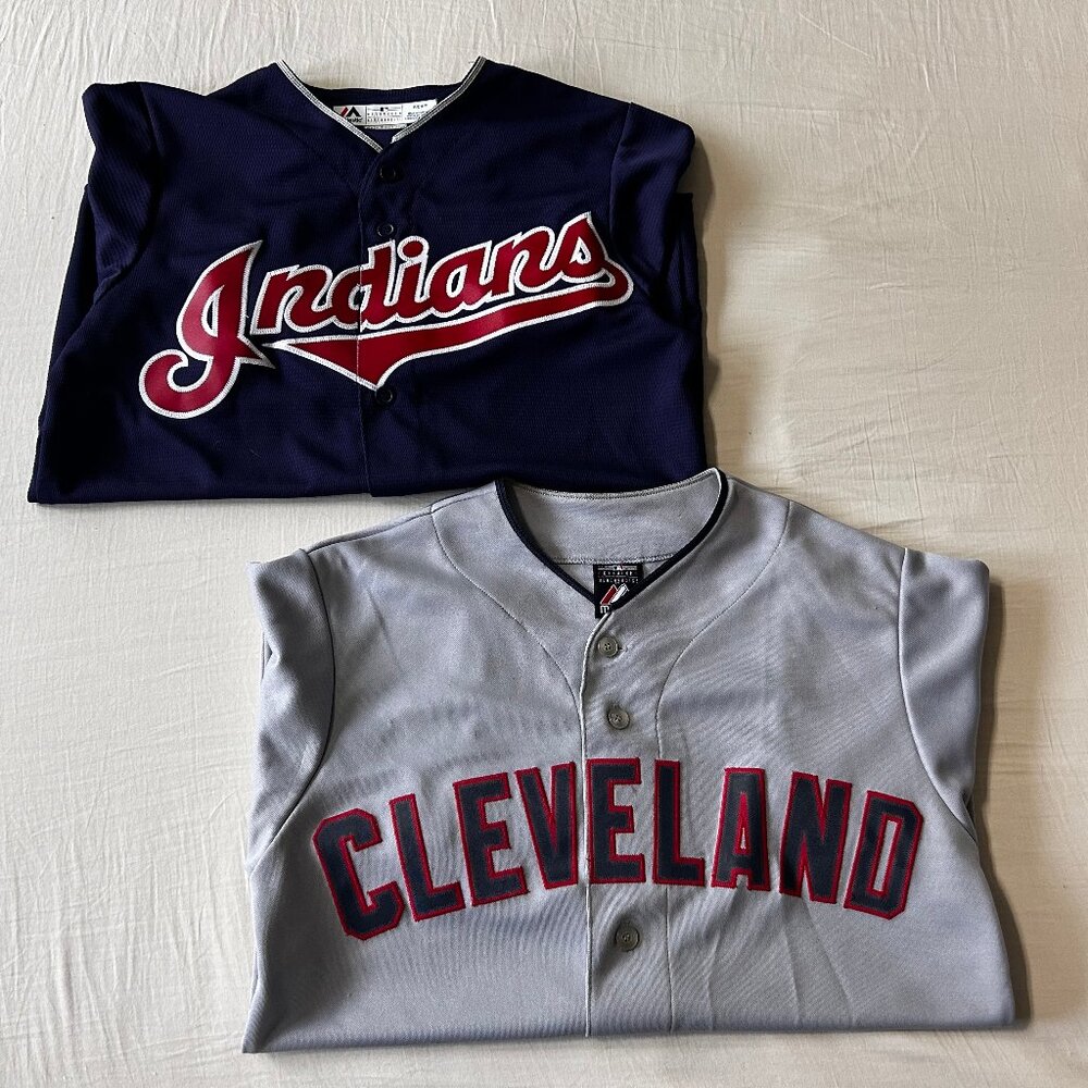 2x Vintage Mens Cleveland Indians Jerseys in Road Navy and Road Grey, Size S